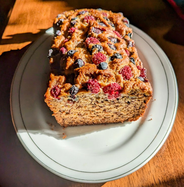 Banana Bread With Fresh Berries